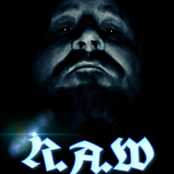 Meet your Posher, Lucas - Picture 1 of 1